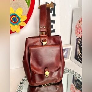 FIOCCHI ITALY vintage 70s handmade real leather backpack unisex